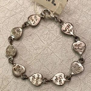 NWT Valentine Heart charm bracelet